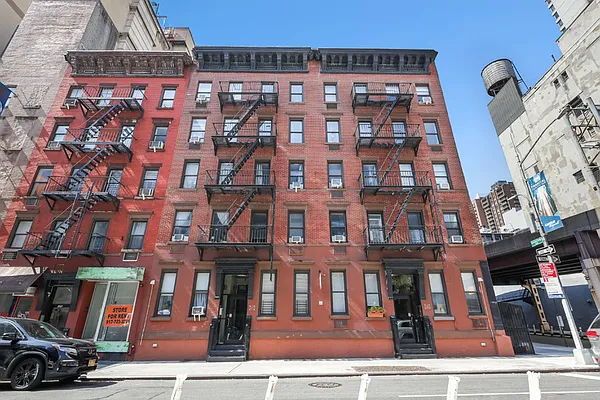 Rented by Cooper & Cooper Real Estate | media 16