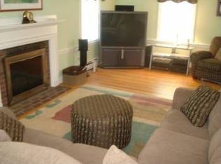 419 Haverhill St, Reading, MA 01867