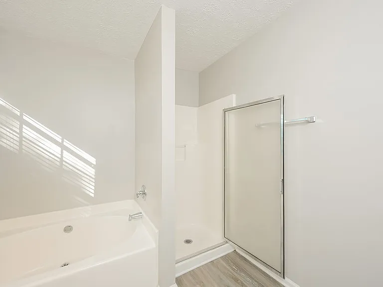 172 Williamsburg Way — Photo 12
