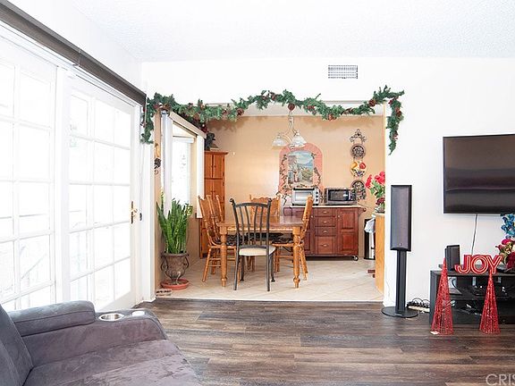 5th image of 9810 Danube Ave