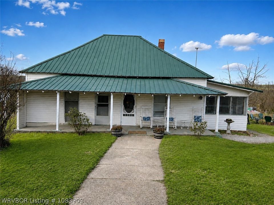 1st image of 21338 Conser Rd
