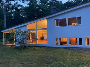 60 Shaw Dr, Wayland, MA 01778