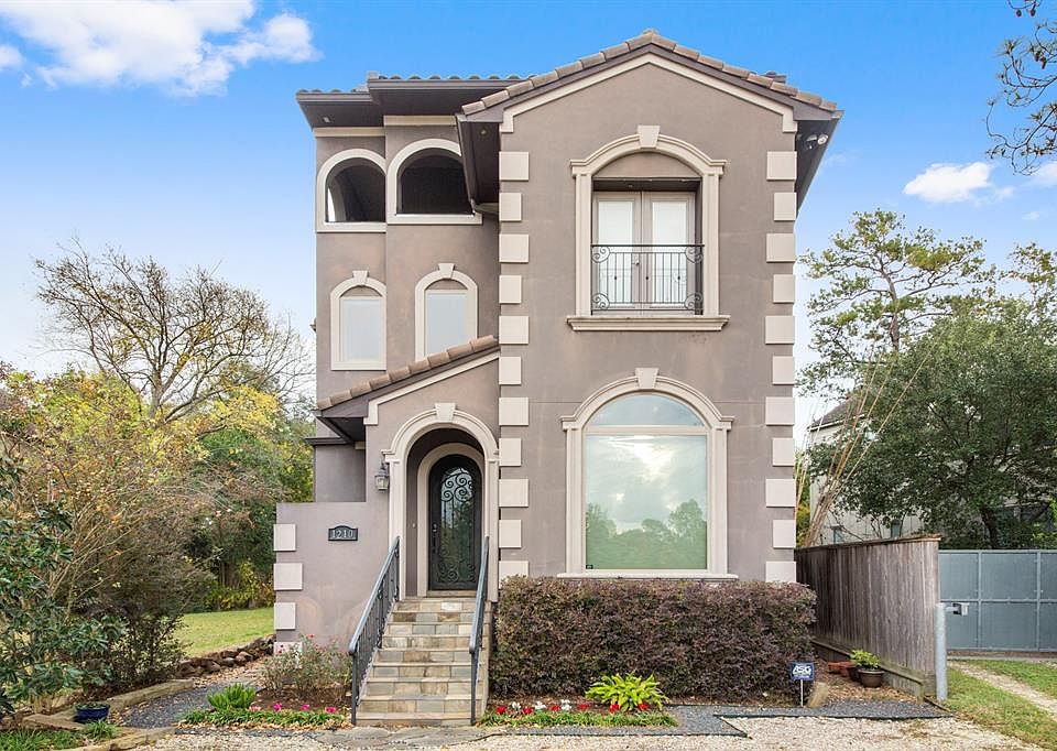 1st image of 1210 Parkerhaven Ct
