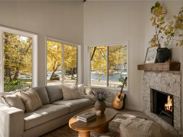 27821 Peninsula Dr #420, Lake Arrowhead, CA 92352