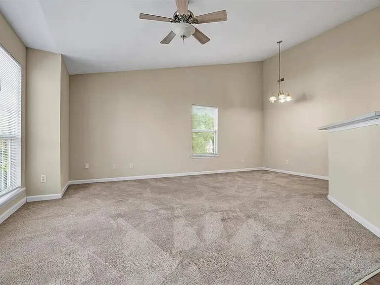 214 Timber Creek Dr #C — Photo 6