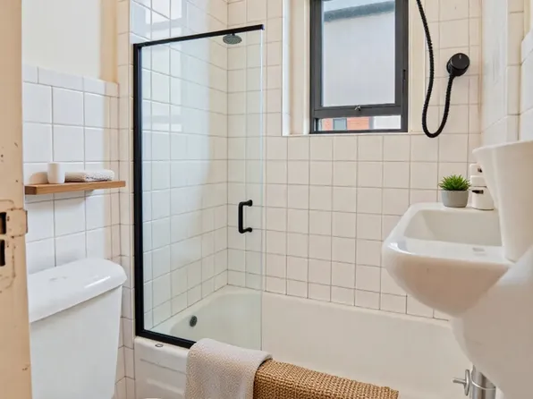 415 Central Park West image 9 of 11