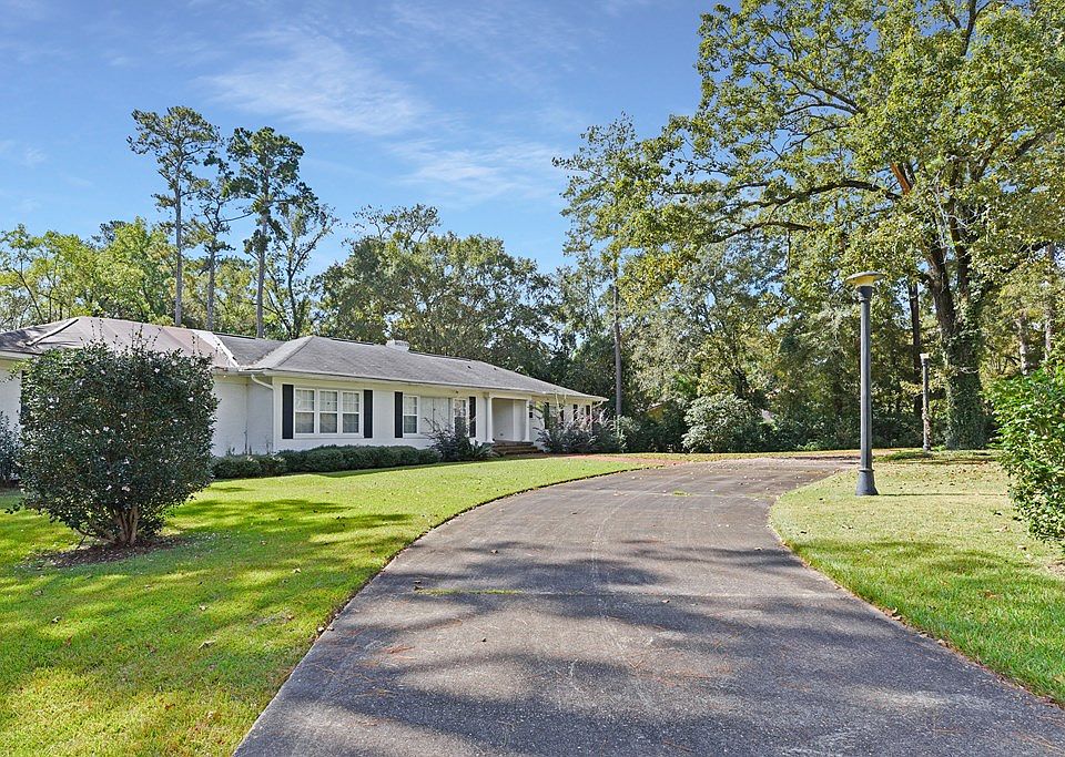 301 Whatley Dr, Dothan, AL 36303 Zillow
