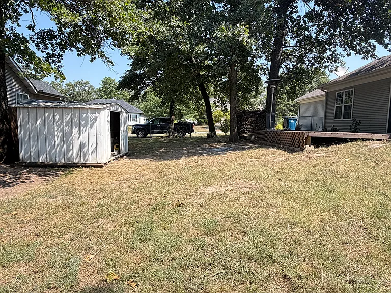 1810 W Marigold Dr — Photo 30