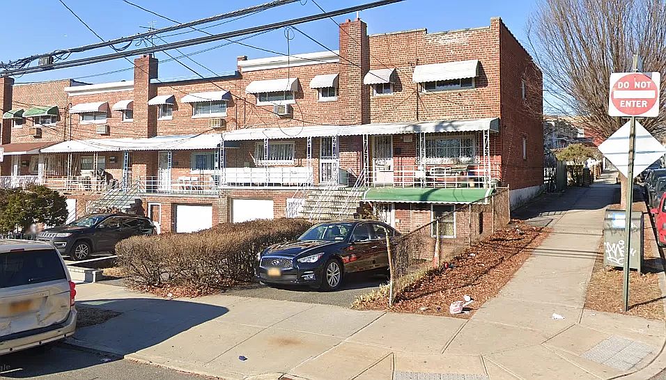 3719 Laconia Ave, Bronx, NY 10469 Zillow