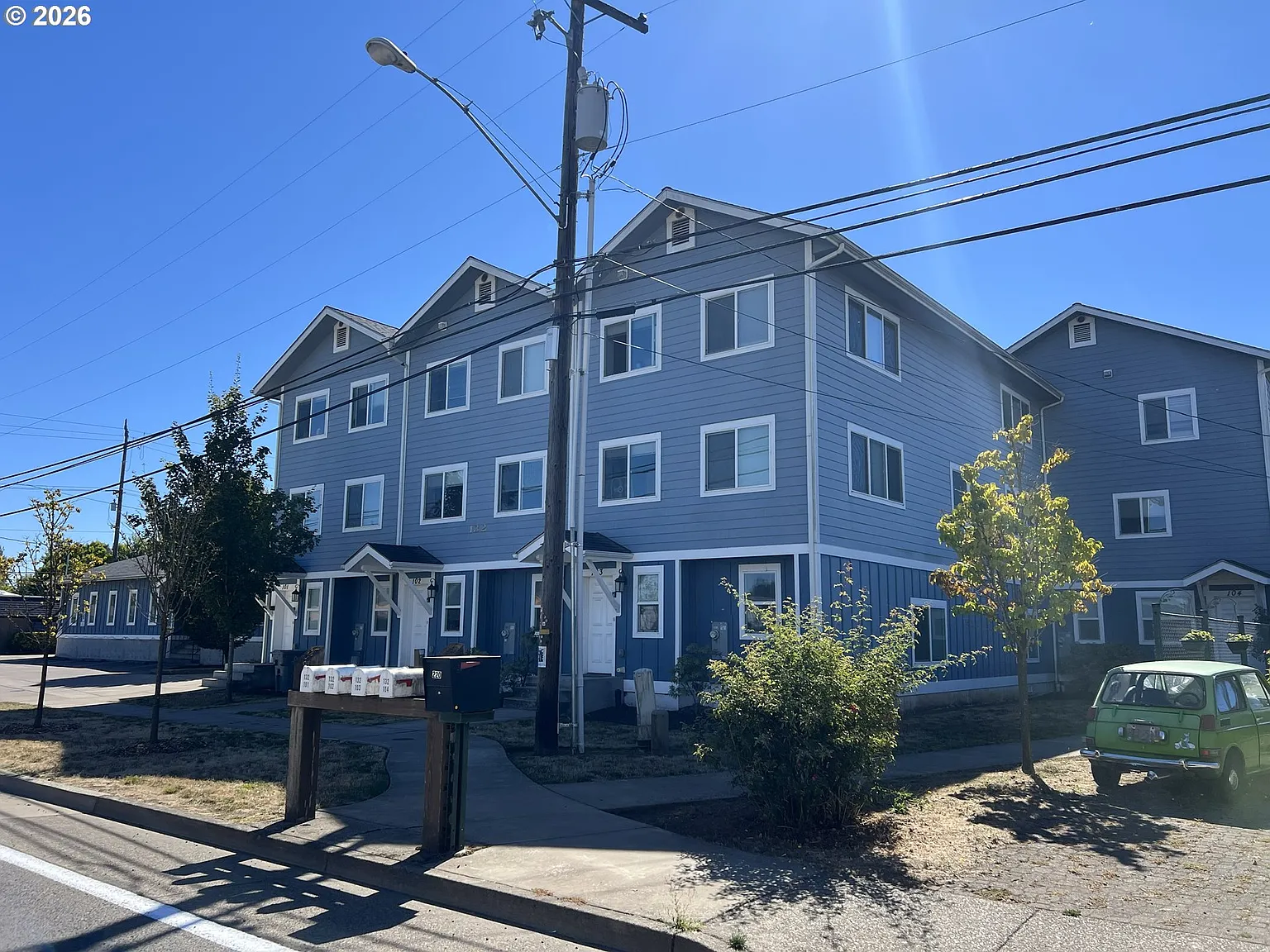 126 SW Avery Ave photo 1