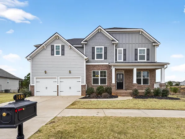 1091 Clubhouse Dr, Madison, GA 30650