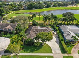 864 Country Club Dr, North Palm Beach, FL 33408