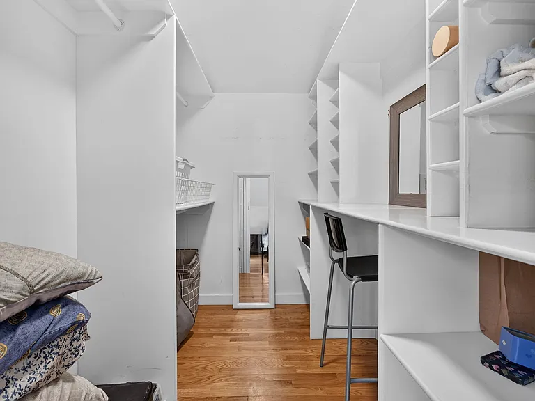 44 Worley St #2 — Photo 25