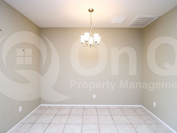 5th image of 36878 W Maddaloni Ave