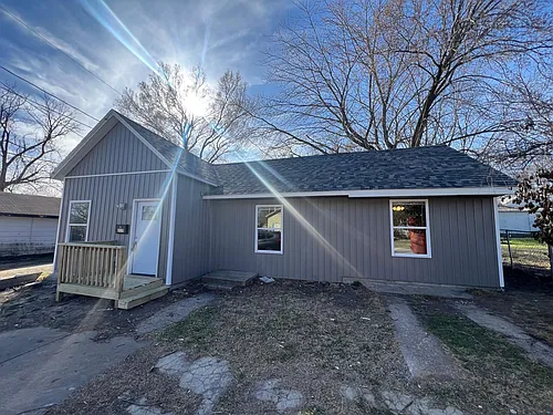 317 McNatt Ave Photo 1