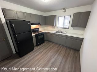 132 Harrison St APT 2, Council Bluffs, IA 51503