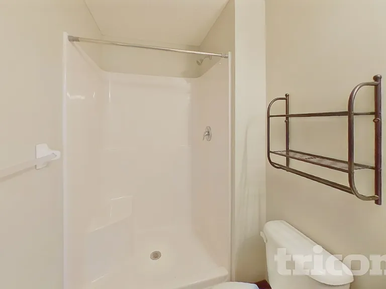 7535 Lannon Ave NE — Photo 7