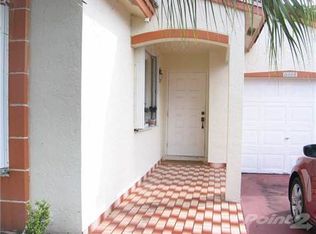 15590 SW 103rd Ter, Miami, FL 33196