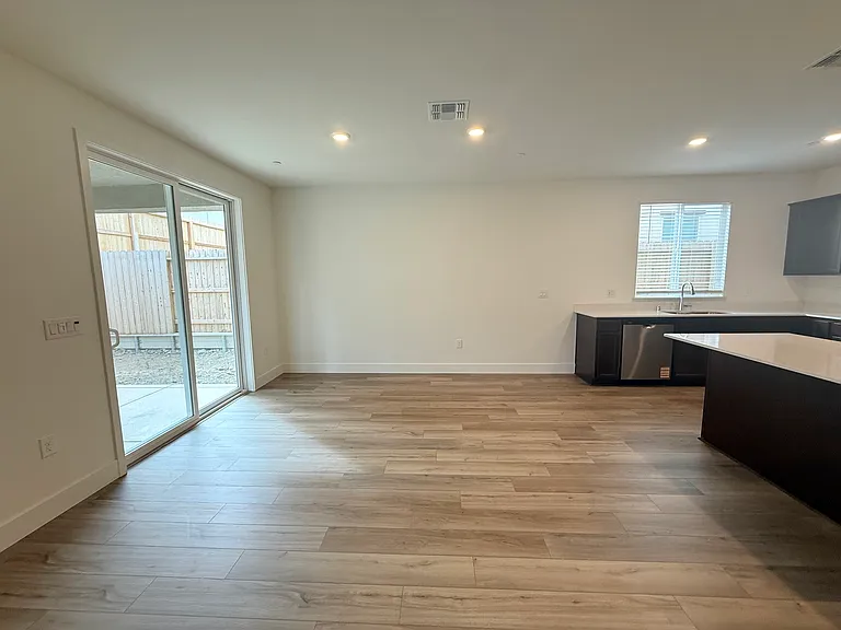 4544 Blacktail Way — Photo 13