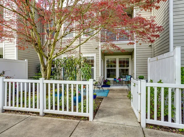 1170 NE 64th Ln Unit 1202, Hillsboro, OR 97124