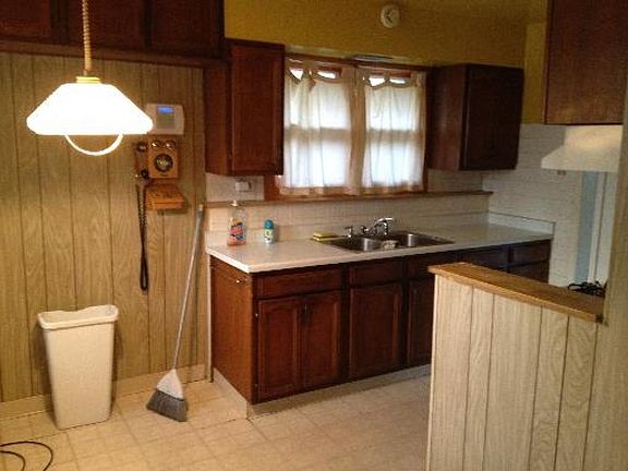 4th image of 15535 Rose Dr