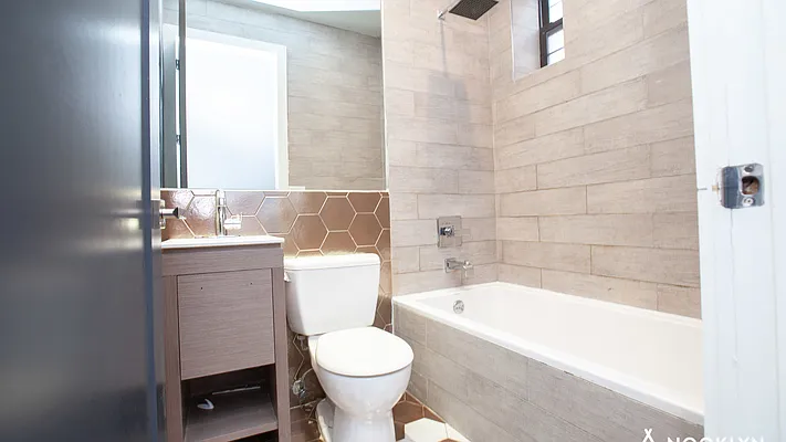 Rented by Nooklyn NYC LLC | media 3