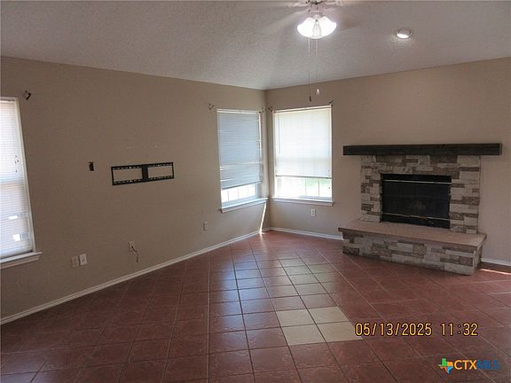 5th image of 513 Hogan Dr