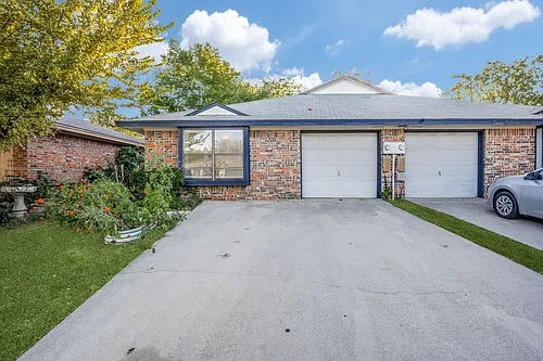 329 Casie Ct Photo 1
