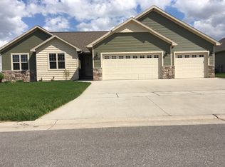 1378 Navigator Way, De Pere, WI 54115