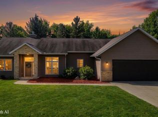 2501 FALCONS COVE, Stevens Point, WI 54482