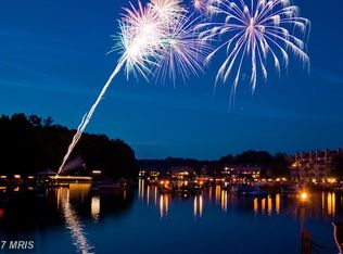 2003 Chadds Ford Dr, Reston, VA 20191