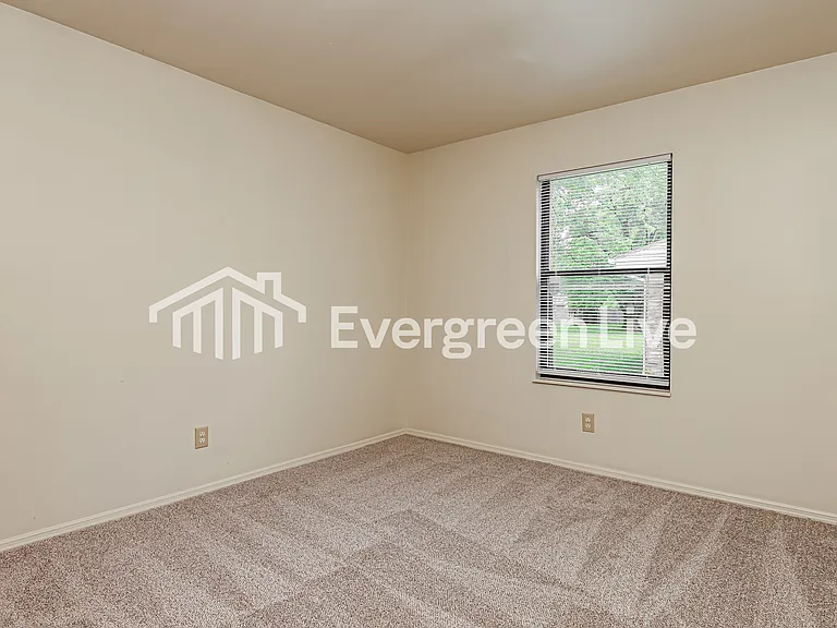 6453 Rolling Glen Dr — Photo 12