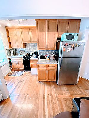 1st image of 20-43 31st St #B3
