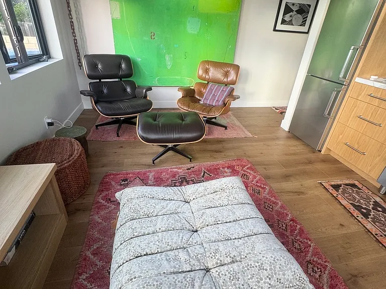 300 Radcliffe Ct — Photo 31