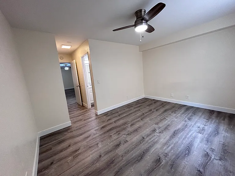 4070 Marlborough Ave #3 — Photo 10