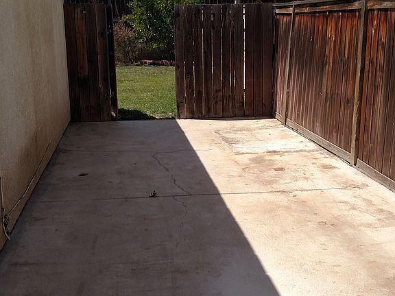 2nd image of 4825 Sagewood Ln