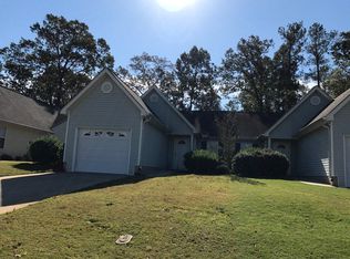 322 Southbank Dr, Aiken, SC 29803