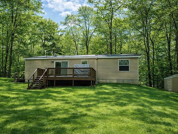 3rd image of 8135 Hillcrest Rd