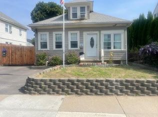 420 Webster Ave, Cranston, RI 02920