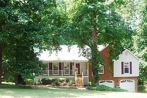 2nd image of 21 Peggy Ct NW