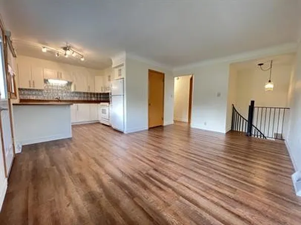 2916/2918 Johnson Ave NW, Cedar Rapids, IA 52405