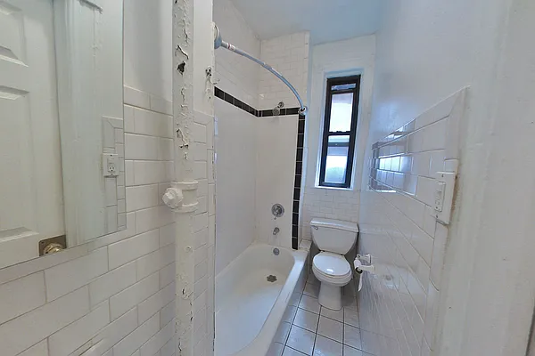 Rented by Platinum Properties | media 18