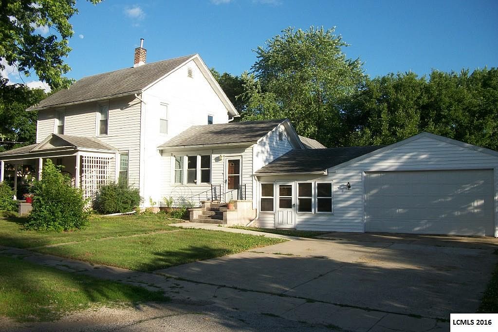 400 S Orchard St, Mackinaw, IL 61755 | Zillow
