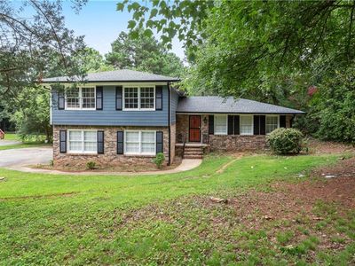 5443 Rockbridge Rd, Stone Mountain, GA, 30088