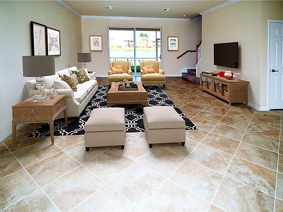 2nd image of 10187 Via Colomba Cir