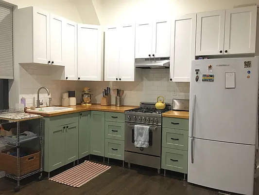 Rented by Owner | media 18