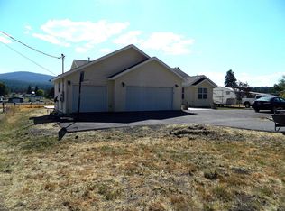 9810 Ben Kerns Rd, Klamath Falls, OR 97601