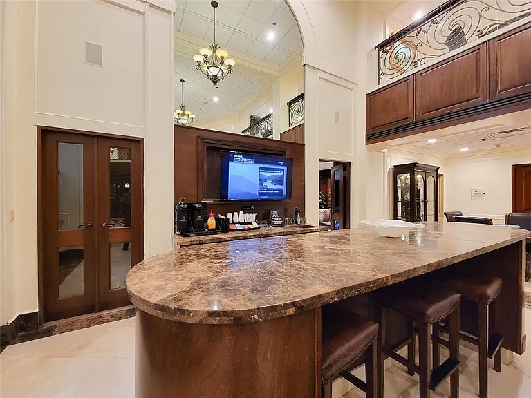 3525 Sage Rd #908 — Photo 32