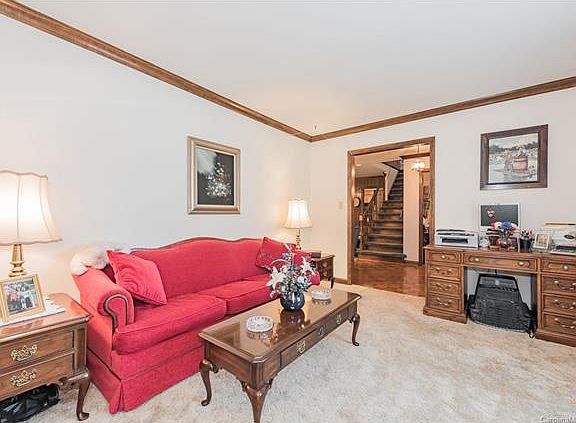 5th image of 4835 Craigwood Dr