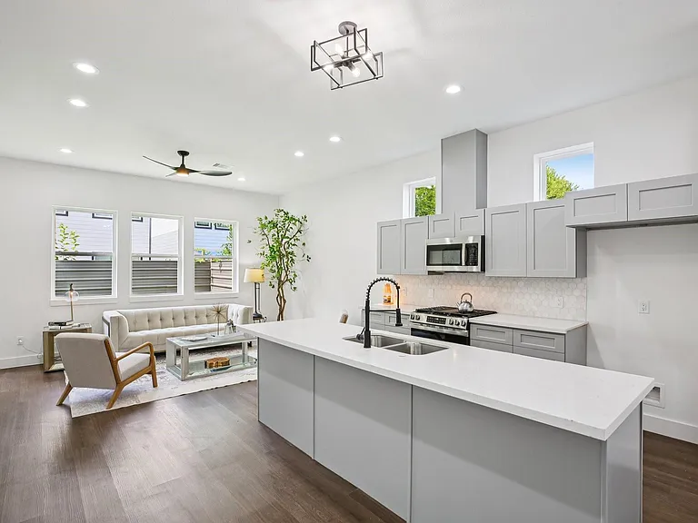 6809 Conley St #B — Photo 8